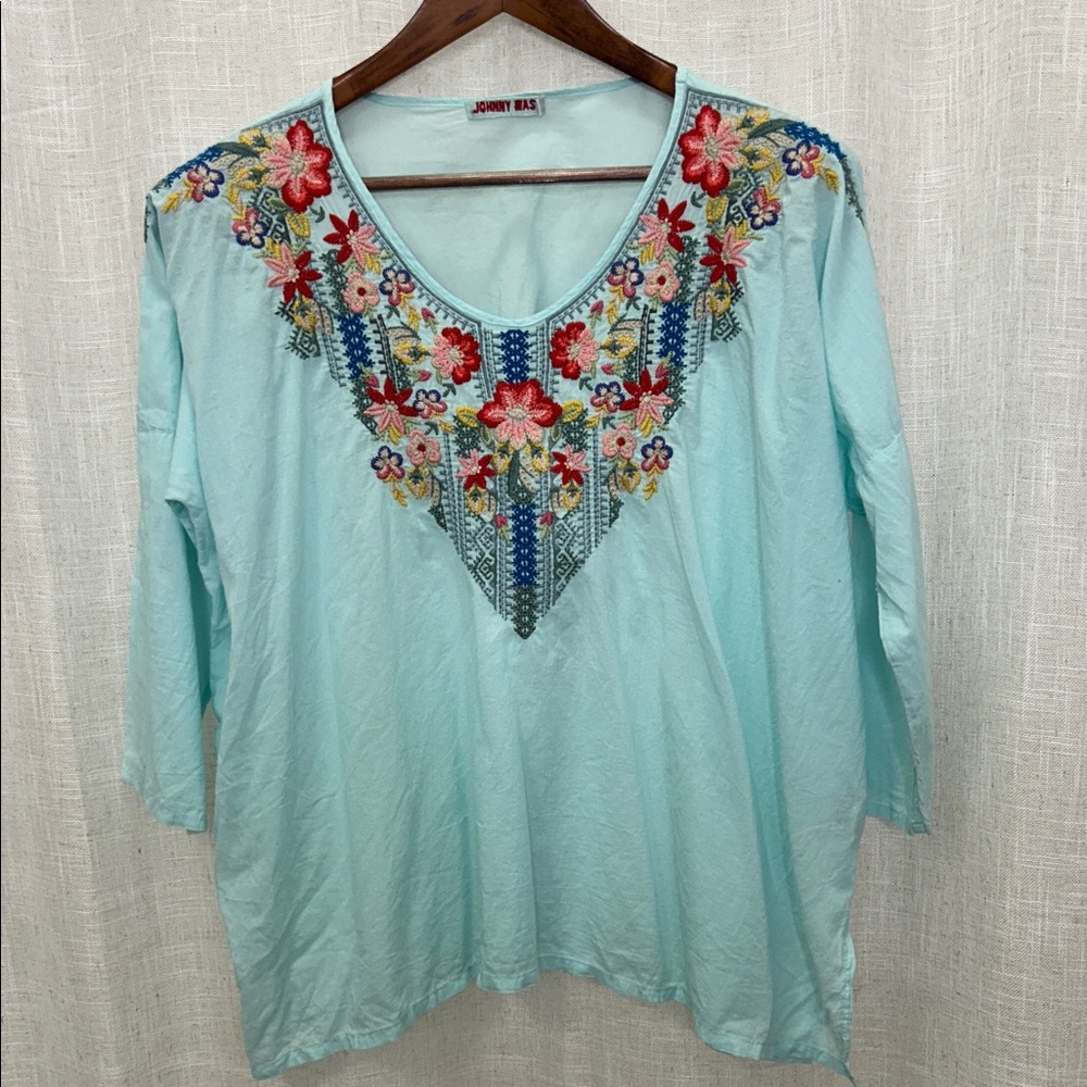 Johnny Was Mint Blue Embroidered Floral Peasant Top Size Small